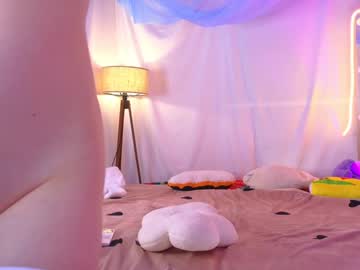 webcam girl alisia_spinnet live cam image #10403198