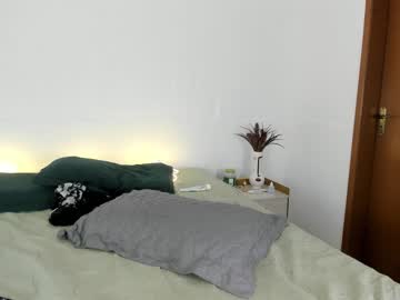 webcam girl one_more_cum live cam image #5598163