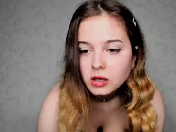 webcam girl oladushek18 live cam image #4548034