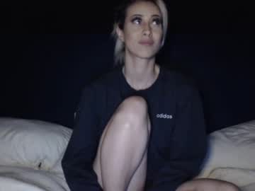 webcam girl stonedkittyyy live cam image #996680