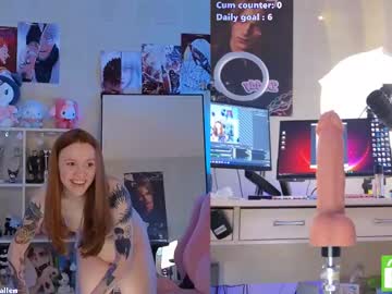 webcam girl gwen_allen live cam image #12711402