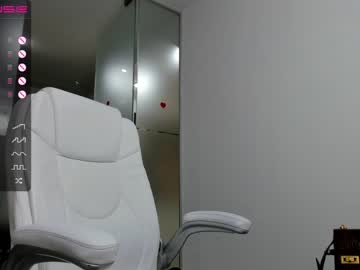 webcam girl katty_lovel live cam image #3284711