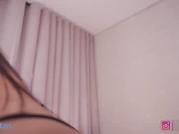 webcam girl _lasuescun live cam image #7163213