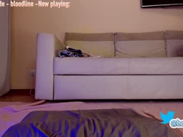 webcam girl hollyextra live cam image #3860345