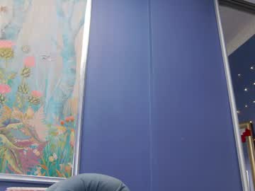 webcam girl kriskras__ live cam image #10839347