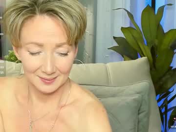webcam girl alexandrafix live cam image #12081783