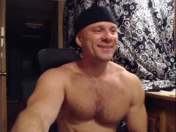 webcam man 9fat_inches live cam image #3471910