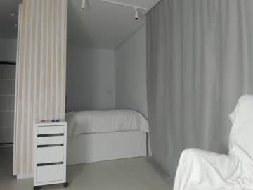 webcam girl princess_moana live cam image #4108479