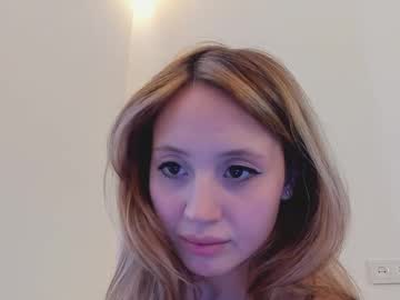 webcam girl atmospherra live cam image #11647547