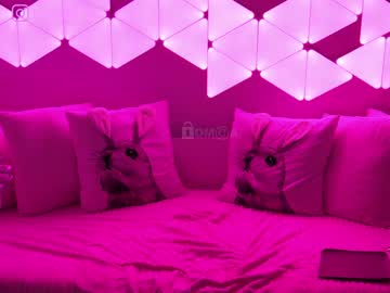 webcam girl taanni_bc live cam image #7365329