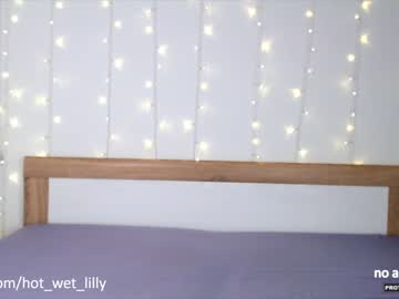 webcam girl hot_wet_lilly live cam image #1554417