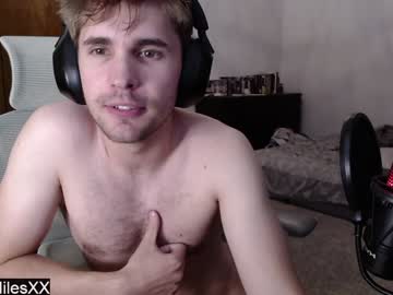 webcam man blakemiles2 live cam image #10967463
