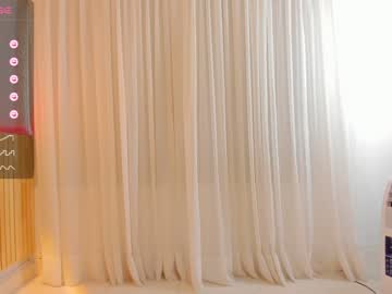 webcam girl little_effy18 live cam image #7124513