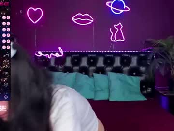 webcam girl tiffany_whootson live cam image #2880842