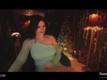 webcam girl lucieoude_ live cam image #1087010