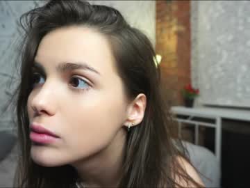 webcam couple emiliacourtney live cam image #7816482