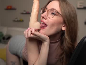 webcam girl emma_ruby live cam image #5114441