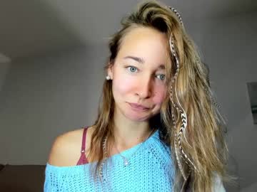 webcam girl olaya_del_mar live cam image #714538