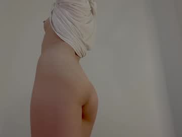 webcam girl two_trunkx live cam image #12344330