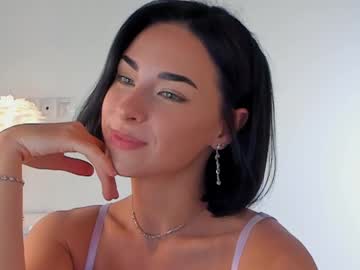 webcam girl uwunikaa live cam image #10498882