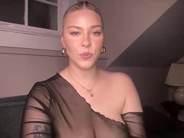 webcam girl novavangogh live cam image #10586326