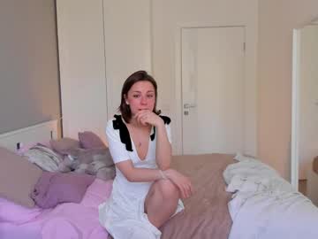webcam girl elannand live cam image #12443373