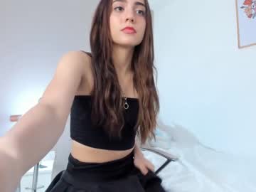 webcam girl tori_chase live cam image #796091