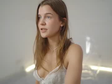 webcam girl eli_sun live cam image #8270700