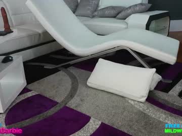 webcam girl wildwifebarbie live cam image #9261790