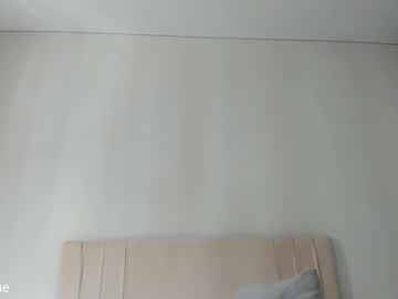 webcam girl sweety_vikky live cam image #12871230