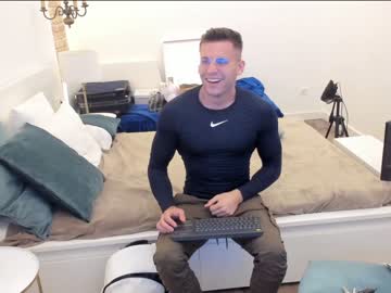 webcam man frankhardy21 live cam image #369822