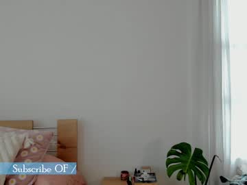 webcam girl grettabenett_ live cam image #11303580