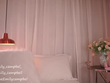webcam girl emiilycampbell live cam image #12383700