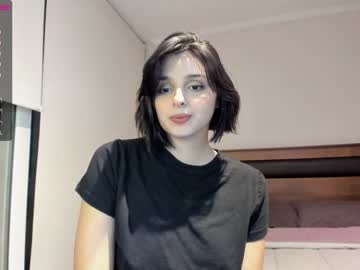 webcam girl yourfreakygirl live cam image #5874663