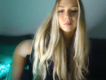 webcam girl pervyblonde live cam image #1129445