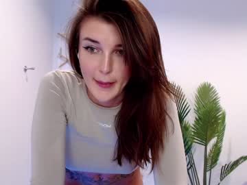 webcam girl marti_lovely live cam image #5086911