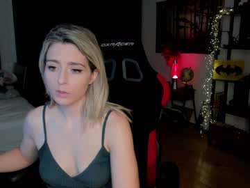 webcam girl kimilee22 live cam image #6854334