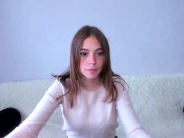 webcam girl kittycat_cutiee live cam image #2516003