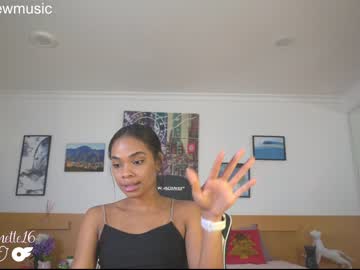 webcam girl camilitasu live cam image #4514175