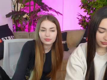 webcam couple kira0541 live cam image #11418389