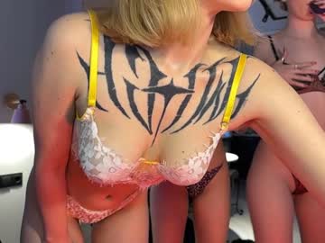 webcam girl honeymelody live cam image #6105726