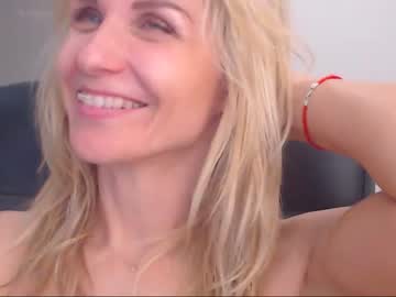 webcam girl lady_ada live cam image #116659