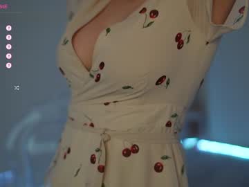 webcam girl floret_joy live cam image #7668884