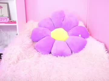 webcam girl little_effy18_ live cam image #12431878
