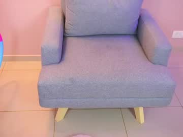 webcam girl little_effy18_ live cam image #11983979