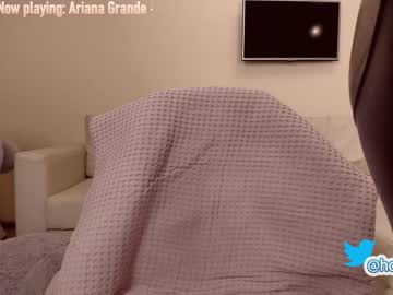 webcam girl hollyextra live cam image #1046481
