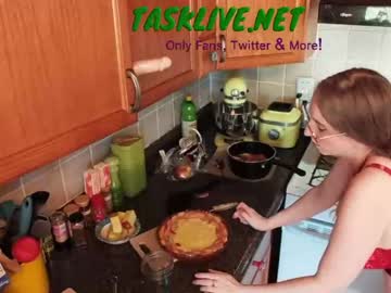 webcam couple task_manager live cam image #4252601