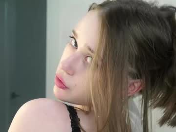 webcam girl ottiliebirchfield live cam image #12259999