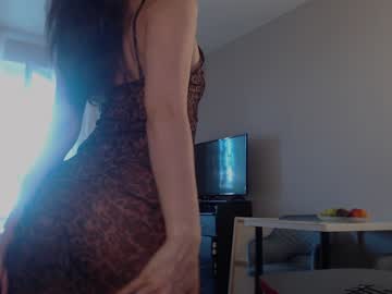 webcam girl two_trunkx live cam image #9633376