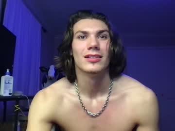 webcam man gavinstrokes live cam image #4822990
